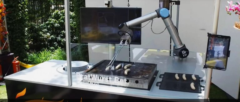 The Future of Dining: An Autonomous Robot Takes Your Order, Cooks It, and Serves You