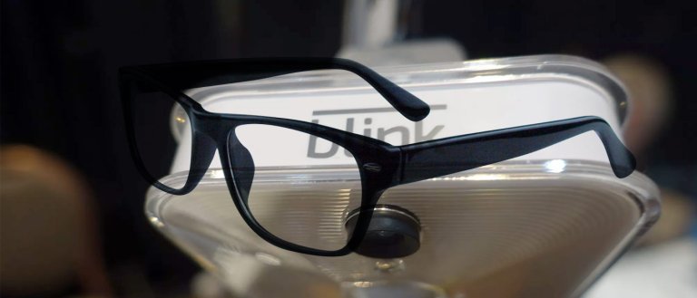 This Hands-Free Camera Attaches to Your Glasses and Takes Photos When You Wink