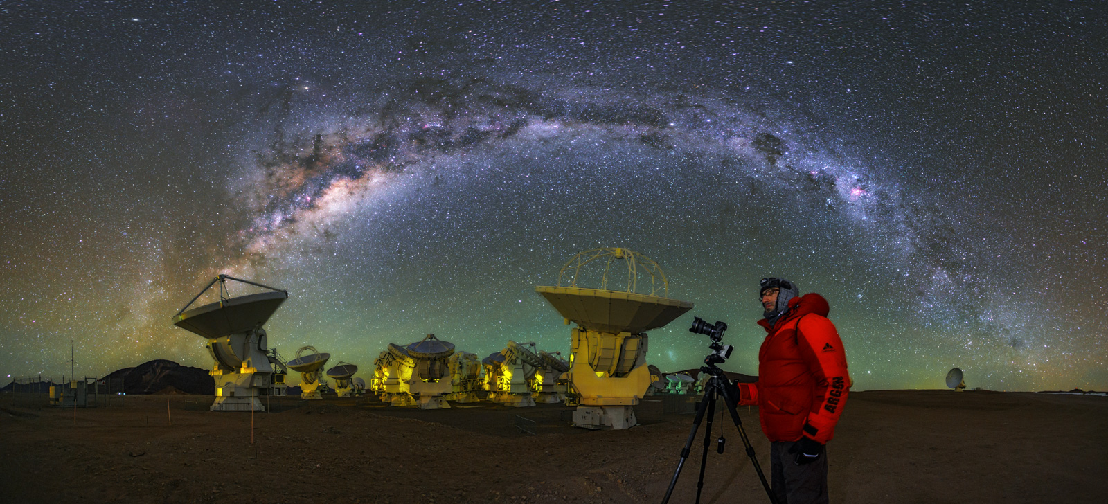 Photo: ALMA Observatory.