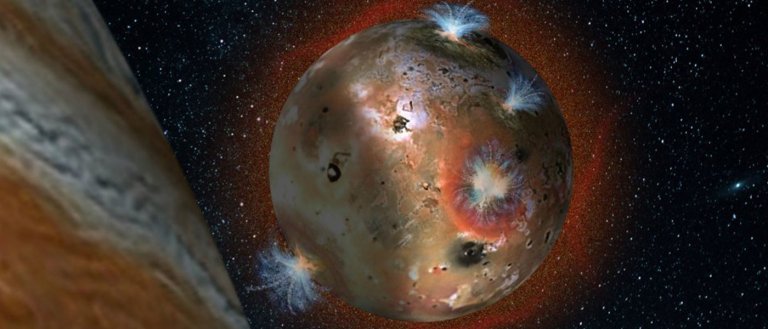 Scientists Observe the Collapse of Io’s Atmosphere
