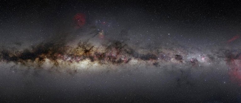These Stunning Photos Show How the Cosmos Looks With Radio Waves