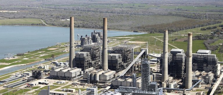 World’s Largest Carbon Capture Plant Set to Fight Greenhouse Gasses