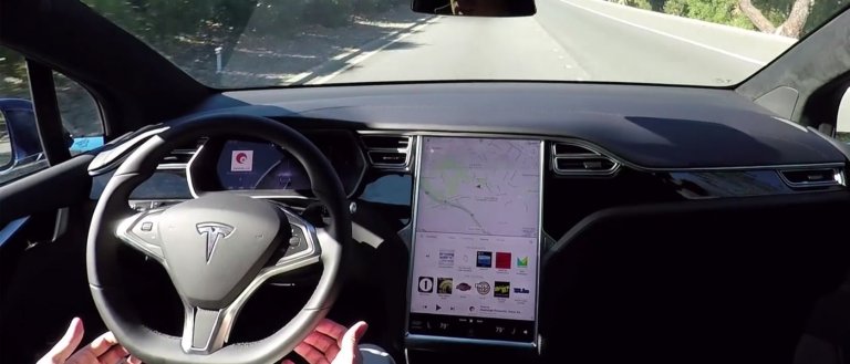 Watch Tesla’s Fully Autonomous Car Drive Itself Around Town