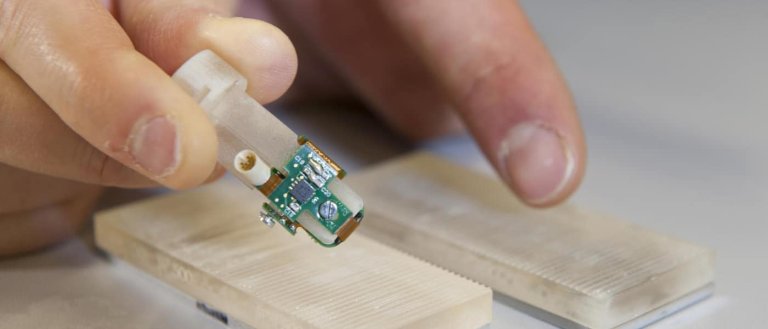 neuroscience prostheses amputees quadriplegy