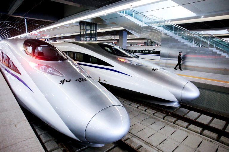 trains high speed rail hyperloop