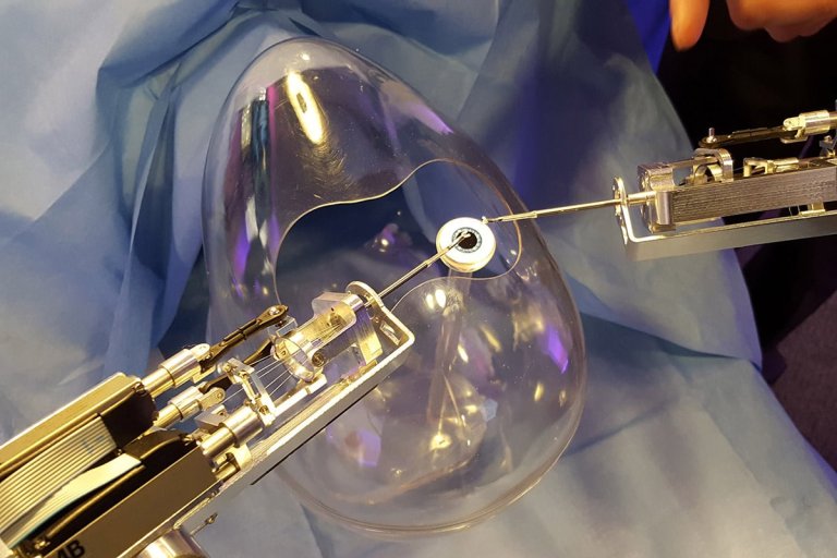 New Robot Can Operate on Eyes With More Accuracy Than a Human Surgeon