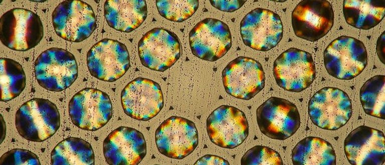 A New Quantum Age: Scientists Now Have a Reliable Way to Create Single Photons