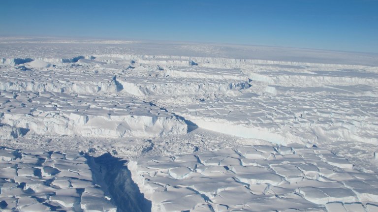 The Antarctic Ice Sheet Is Breaking Apart From the Inside, Adding to Rising Sea Levels