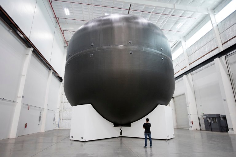 SpaceX Successfully Tests its Mars Ship Out at Sea