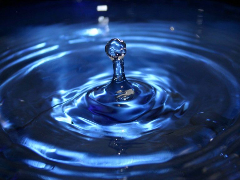 MIT Tech Turns Water Solid When It Should Be Boiling