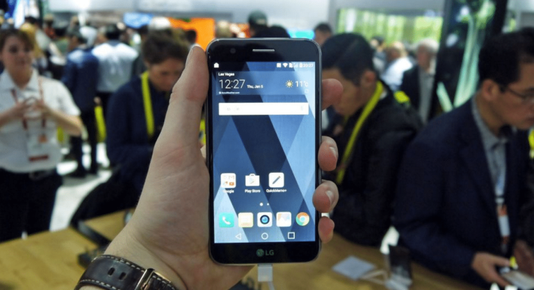 LG is Trying to Create a Phone with Screens on the Front and Back