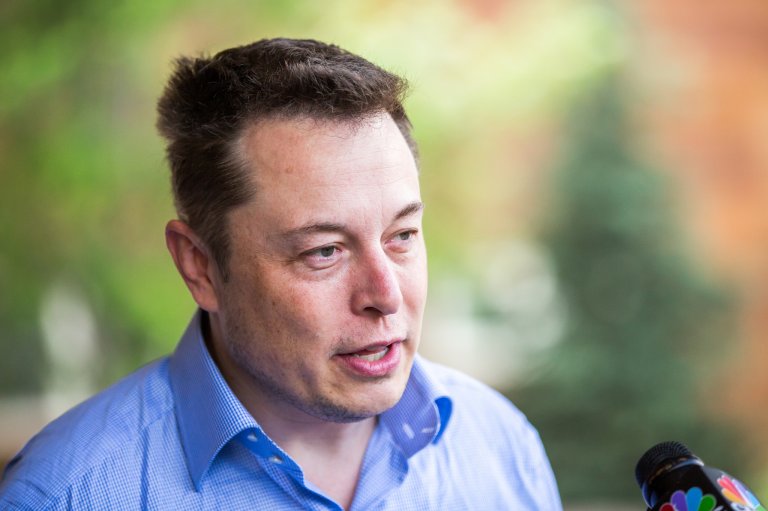 Elon Musk Is “Not Smiling” Over Trump’s New NASA Budget
