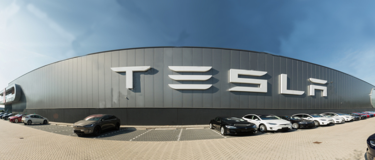 Elon Musk Says A Major Tesla Update is Coming Next Week