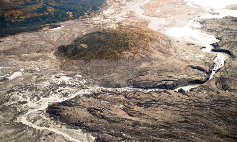Climate Change Causes Immense Canadian River to Dry Up In Just Four Days