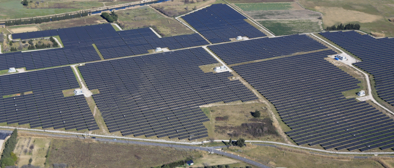 Solar Power Is Cheaper, but the World Is Still Running on Fossil Fuels