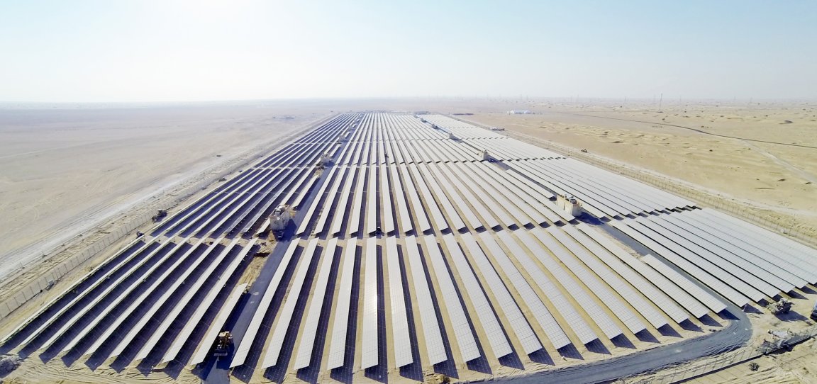 solar powered gas station dubai future city renewable energy