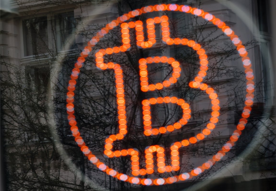 bitcoin digital currency group consensus 2017 conference winklevoss twins