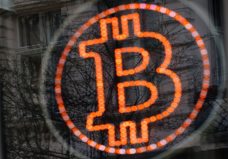 bitcoin digital currency group consensus 2017 conference winklevoss twins