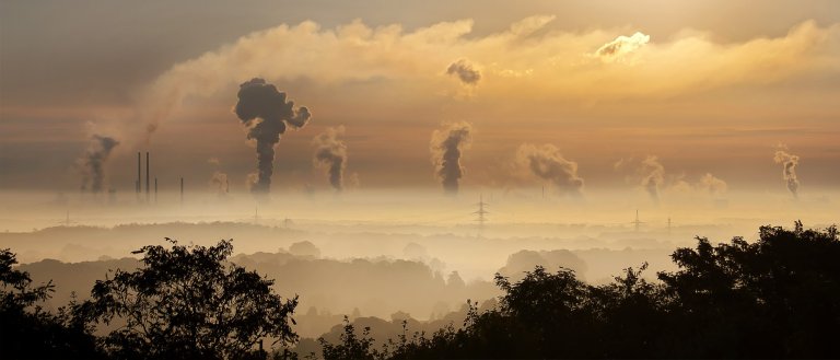 A Tiny Device Can Transform Air Pollution Into Usable Fuel