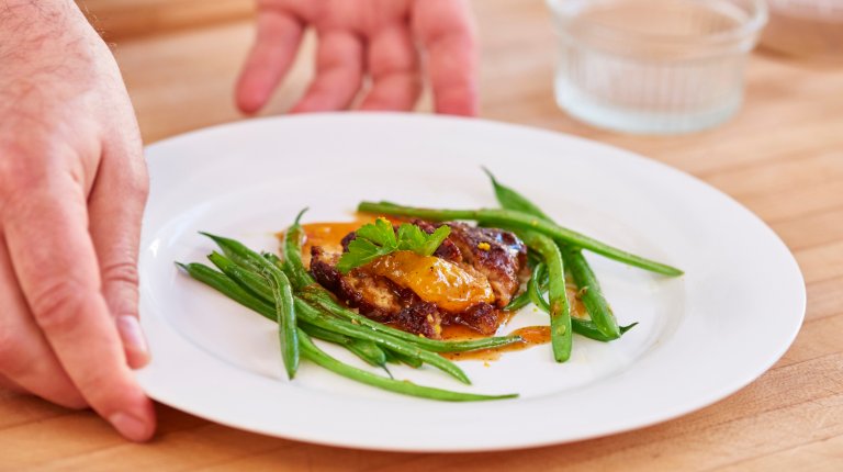 lab-grown meat livestock greenhouse gases cruelty-free meats climate change