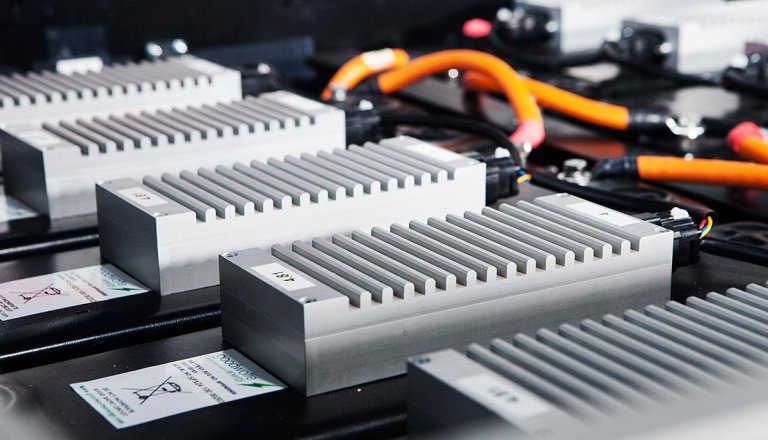New Ultra-Fast Charging Tech Could Lead to a New Age in Energy