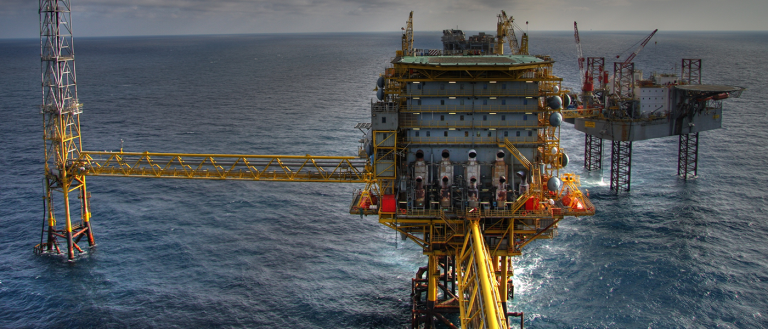 Researchers Say Big Energy Companies Must Invest Heavily in Renewables by 2035