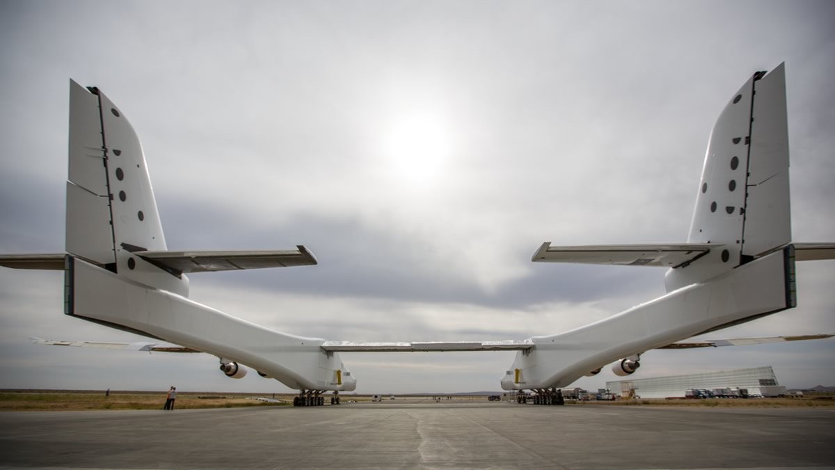 The Stratolaunch. Image Credit: Stratolaunch Systems