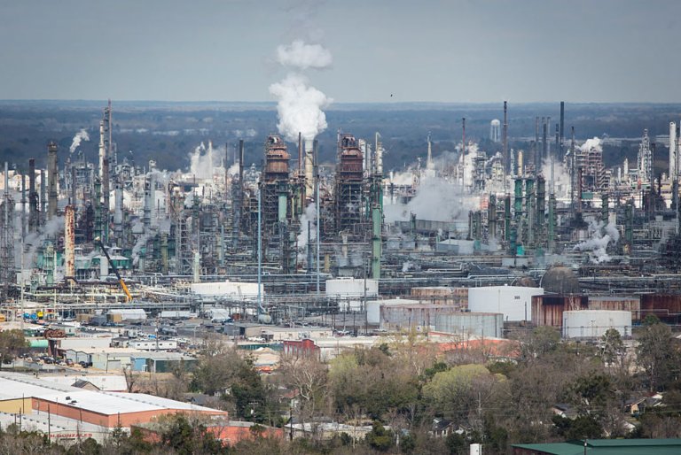 Exxon Joins Other Companies by Backing Carbon Tax Proposal