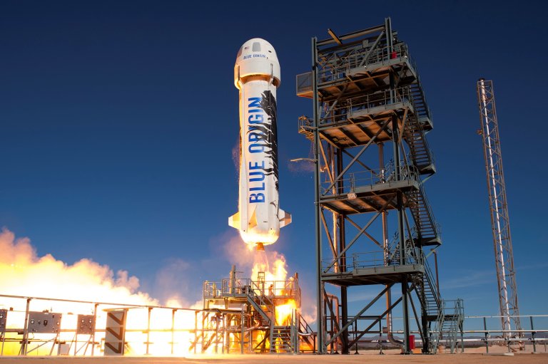 Jeff Bezos: “It’s Time for America to Go Back to the Moon, This Time to Stay”