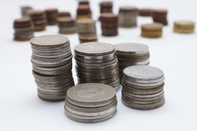 Study Shows That Minimum Wage Hikes Put More Jobs at Risk of Automation