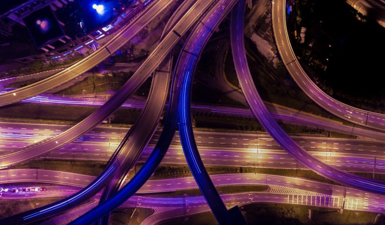 Will Wireless Connections Between Autonomous Vehicles Make Them Safer?