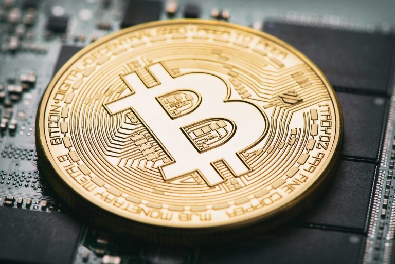 bitcoin banking cryptocurrency money