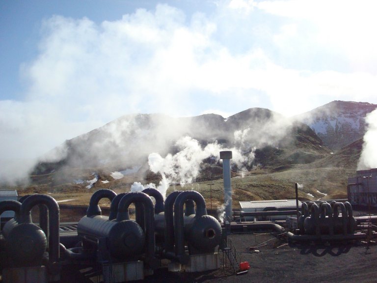 The World’s First Negative Emissions Power Plant is a Reality Thanks to Geoengineering