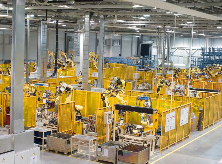 The Reports Are In: AI and Robots Will Significantly Threaten Jobs in 5 Years