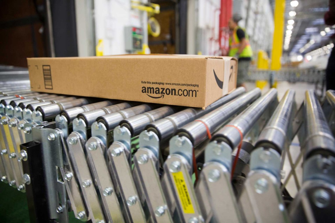 amazon bitcoin cryptocurrency