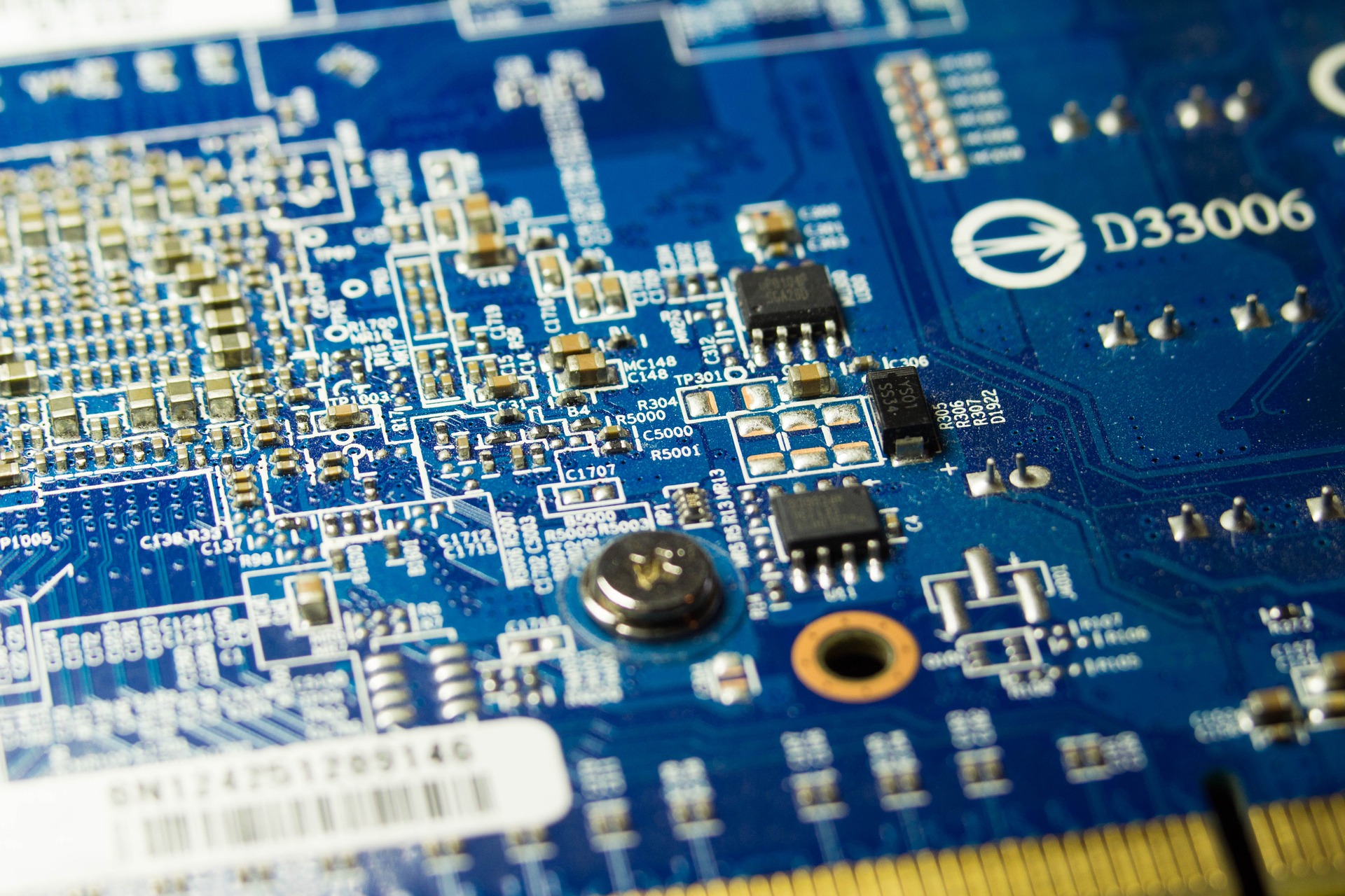 Experiments that allow scientists to explore the physics near absolute zero could improve performance on computer chips, like the one shown here.