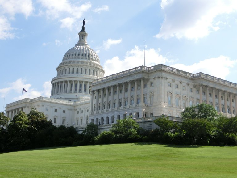 Senate Democrats and 22 Attorneys General Deliver a One-Two Punch to the Net Neutrality Ban