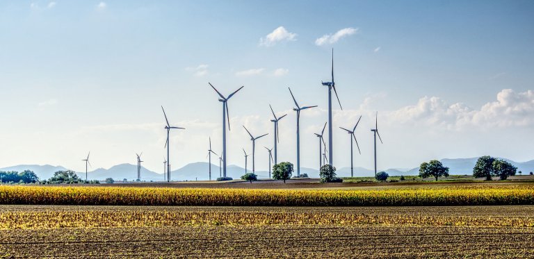 Electricity Generated From Renewables Surpassed Coal Power in Europe Last Year