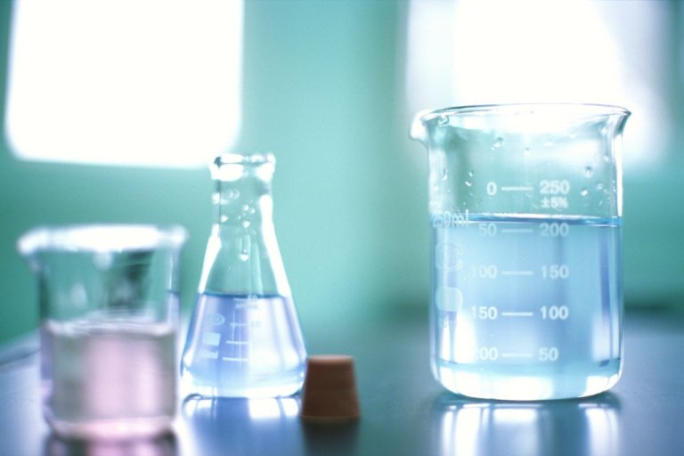 Machine Learning Could Make Manufacturing New Medicines Easier for Synthetic Chemists