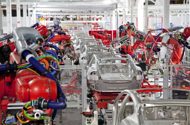 Three Problems Tesla Has to Face Down Before Becoming the Company of the Future