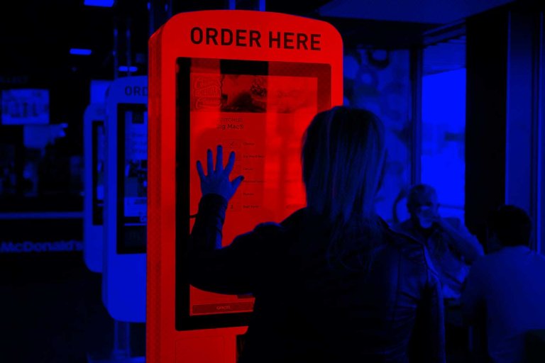 Ordering Food via Touchscreen Is so Fun You Spend More Money When You Do It
