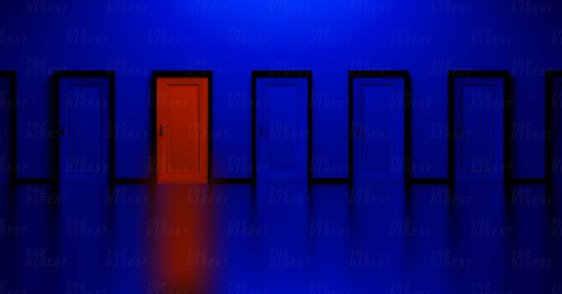 Facebook is breaking the law by allowing advertisers to create and post discriminatory ads, says the federal agency in charge of housing.