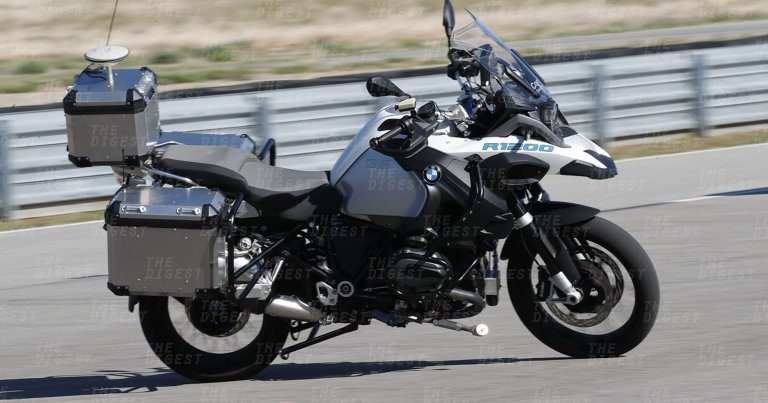 BMW's self-driving motorcycle can start, stop, and navigate all by itself, but the company says creating a fully autonomous vehicle wasn't its intention.