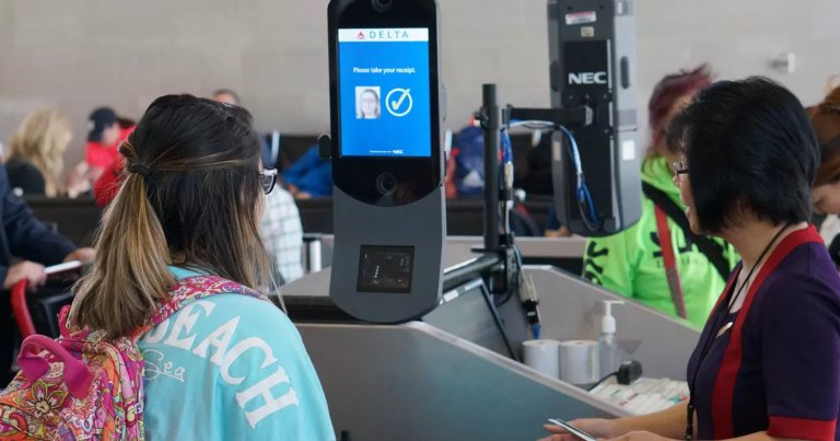 You Can Now Navigate a US Airport Terminal Using Just Your Face as ID