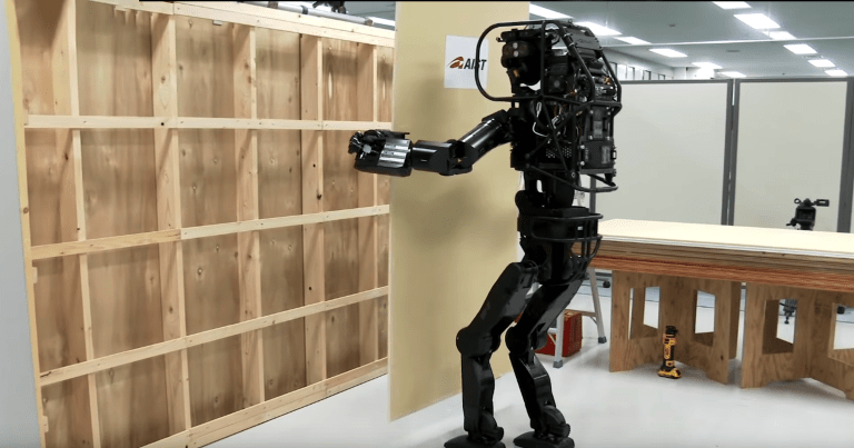 This Humanoid Robot Can (Slowly) Install Drywall All by Itself