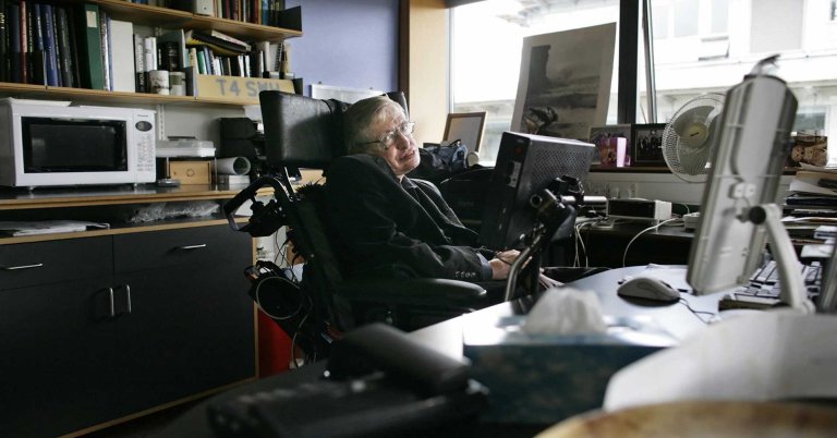Here’s What Experts Think of Stephen Hawking’s Posthumous Predictions About AI, Gene Hacking, and Religion