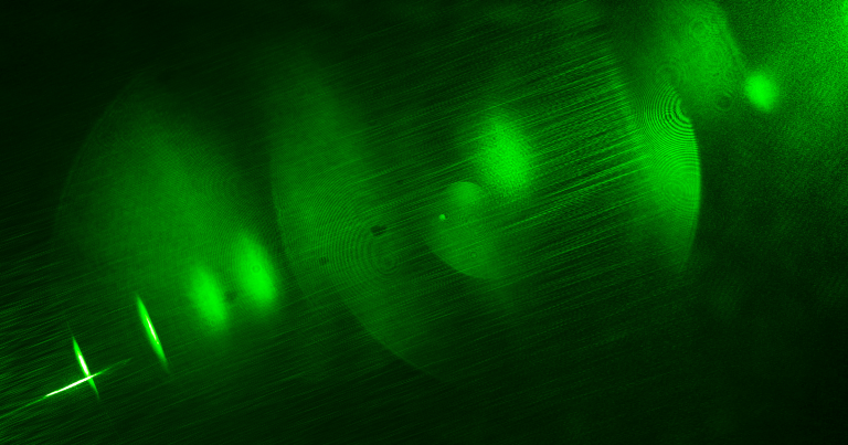 The World’s Fastest Camera Can “Freeze Time,” Show Beams of Light in Slo-Mo