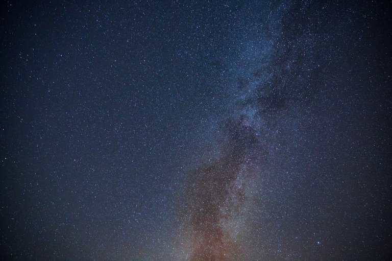 Tiny satelietes could help stabilize massive space telescopes.