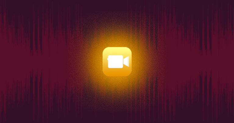 A bombshell report revealed a shocking Apple bug in the company's FaceTime video chat app that lets callers eavesdrop on other users before they pick up.