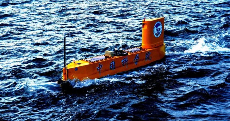 Chinese scientists built a robot submarine designed to travel into storms to fire meteorological rockets that will collect data from the atmosphere.